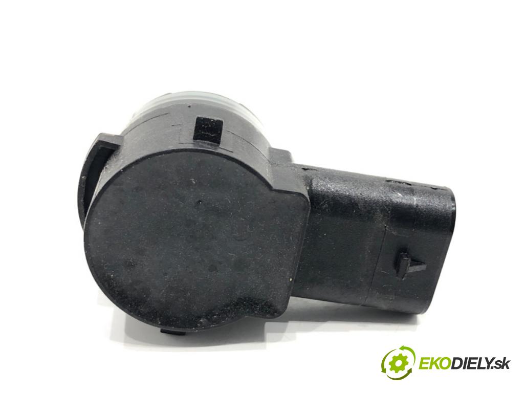 SKODA KAMIQ SUV 2023 81 kW 1.0 TSI 999 Snímač PDC 5Q0919275B