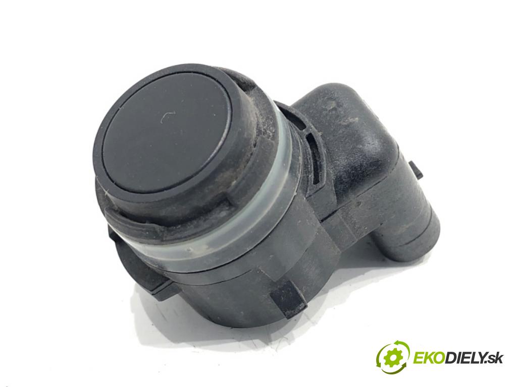 SKODA KAMIQ SUV 2023 81 kW 1.0 TSI 999 Snímač PDC 5Q0919275C