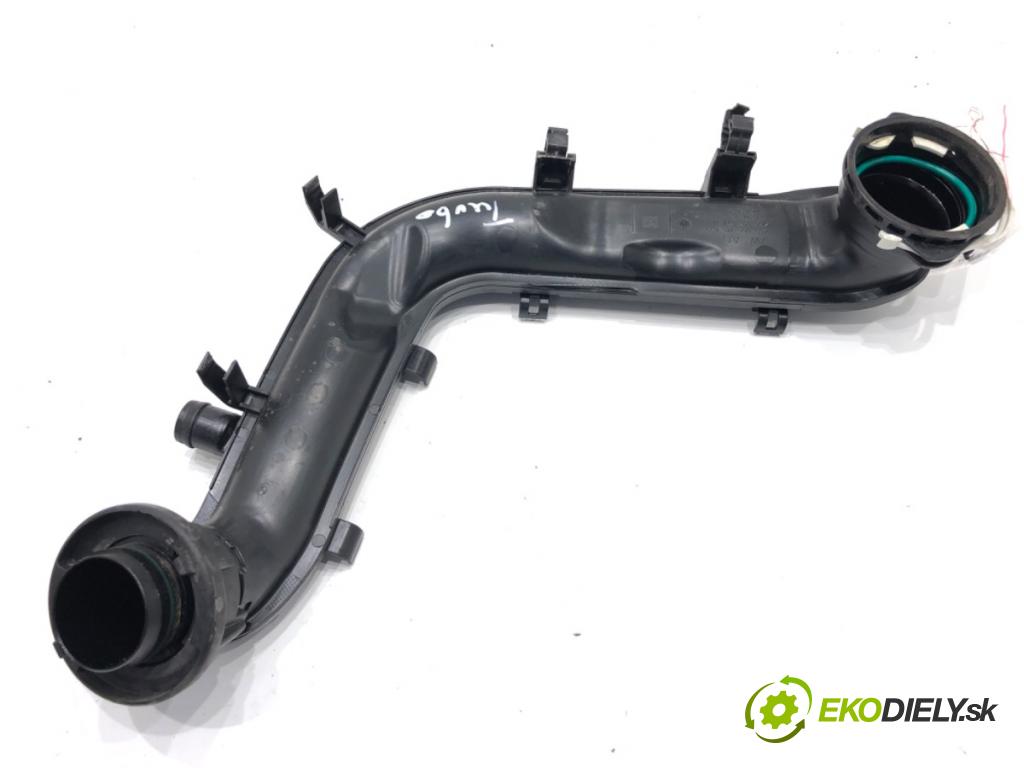 SKODA KAMIQ SUV 2023 81 kW 1.0 TSI 999 Rúra turba 05C145673B