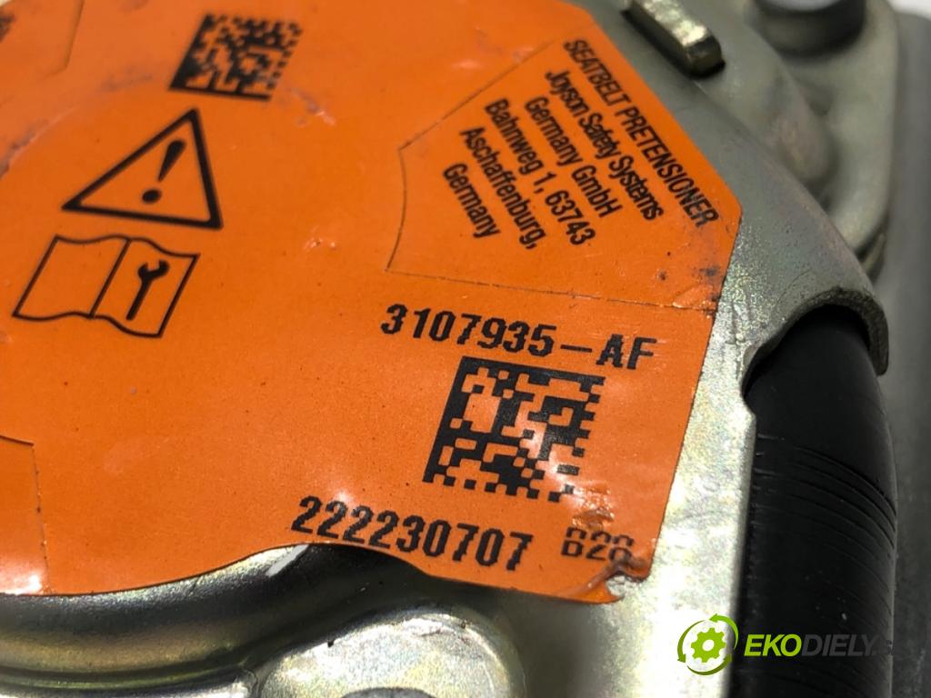 SKODA KAMIQ SUV 2023 81 kW 1.0 TSI 999 Držiak BEZPEČNOSŤ pravy zad