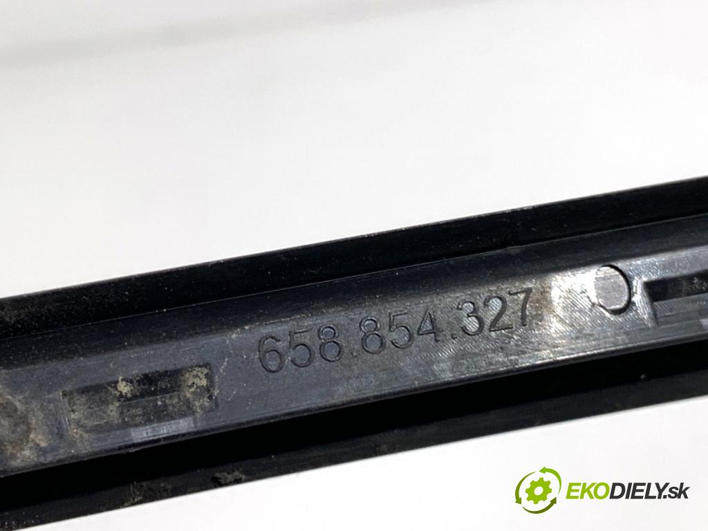 SKODA KAMIQ SUV 2023 81 kW 1.0 TSI 999 Lišta okna čelovej ľavá strana 658854327
