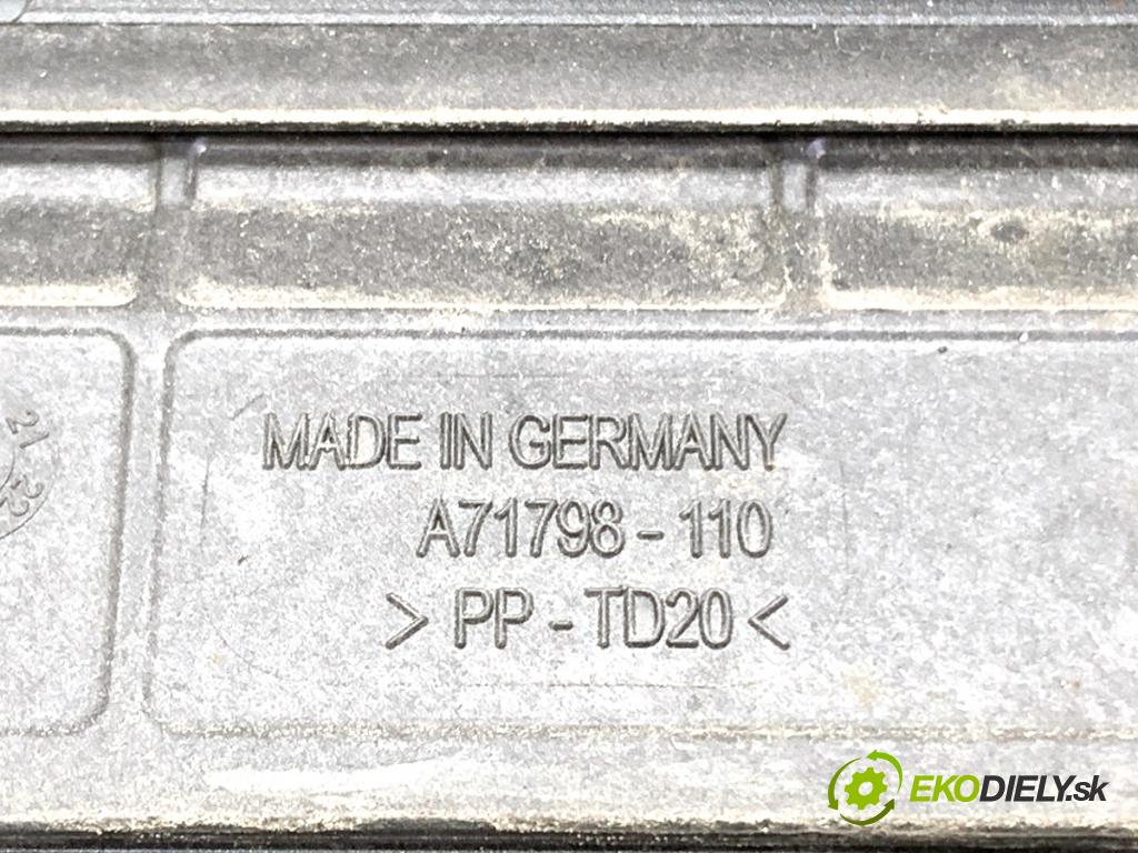 SKODA KAMIQ SUV 2023 81 kW 1.0 TSI 999 Obal ventilátora 2Q0121207