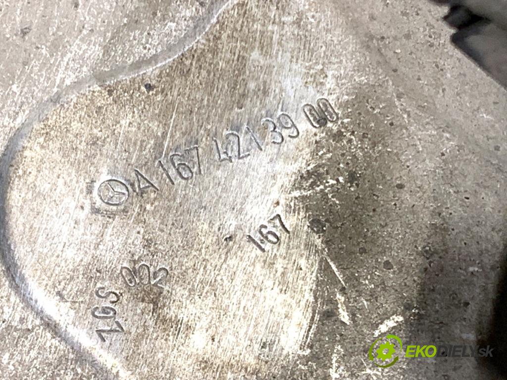 MERCEDES-BENZ GLE SUV 2020 180 kW GLE 300 d 4-matic (167.119) 1950 náboj pravy predný A1674213900 16702R