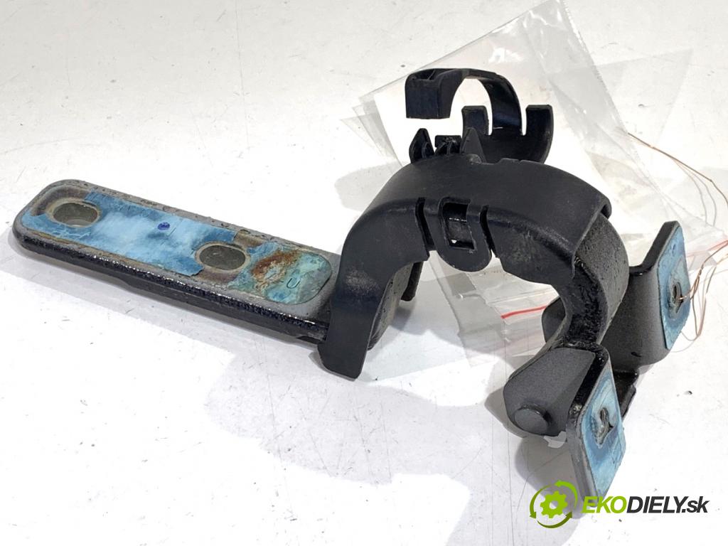 MERCEDES-BENZ GLE SUV 2020 180 kW GLE 300 d 4-matic (167.119) 1950 Záves dverí ľavy zad 