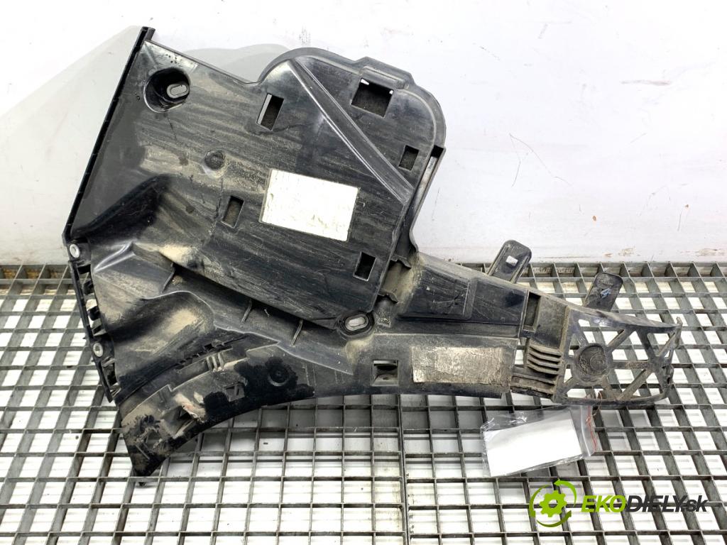 MERCEDES-BENZ GLE SUV 2020 180 kW GLE 300 d 4-matic (167.119) 1950 Úchyt nárazníka pravy zad A1678801907