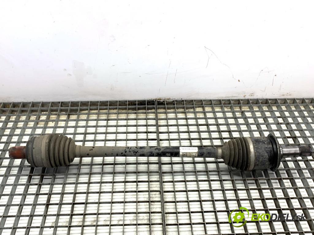 MERCEDES-BENZ GLE SUV 2020 180 kW GLE 300 d 4-matic (167.119) 1950 Poloos pravy zad A1673501701