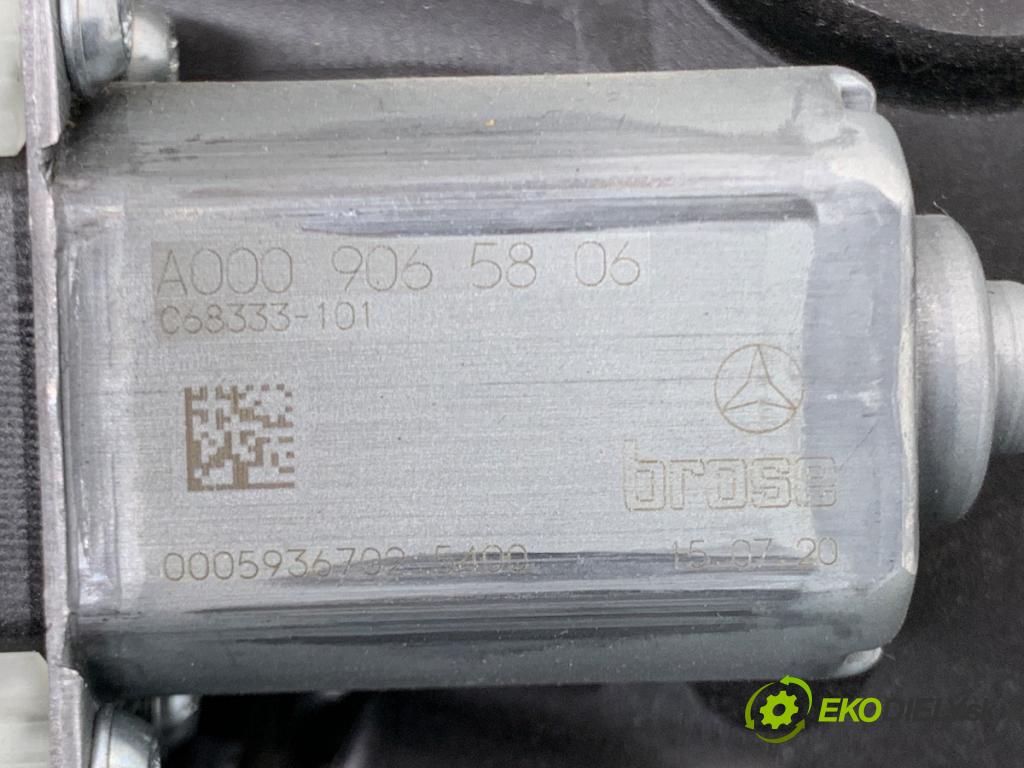 MERCEDES-BENZ GLE SUV 2020 180 kW GLE 300 d 4-matic (167.119) 1950 Mechanizmus okna ľavy predný A1677230000