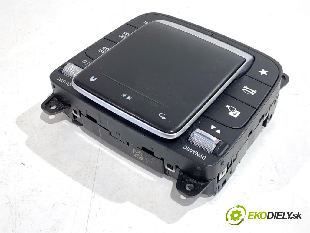 MERCEDES-BENZ GLE SUV 2020 180 kW GLE 300 d 4-matic (167.119) 1950 Panel ovládania navigácie A2479003903