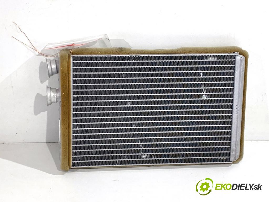 MERCEDES-BENZ GLE SUV 2020 180 kW GLE 300 d 4-matic (167.119) 1950 topné těleso radiátor topení  (Radiátor topení)