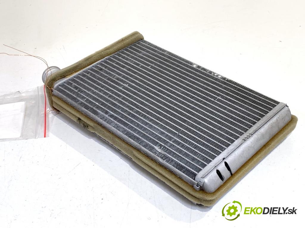 MERCEDES-BENZ GLE SUV 2020 180 kW GLE 300 d 4-matic (167.119) 1950 Výhrevné teleso, radiátor kúrenia  (Radiátor kúrenia)