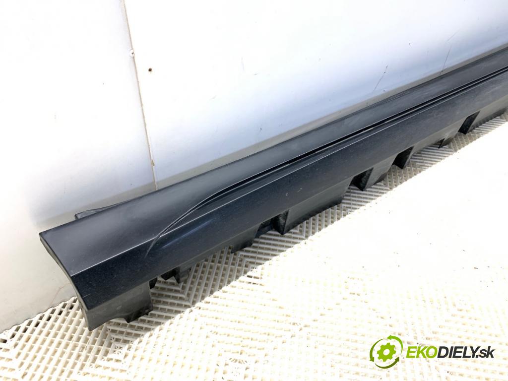 MERCEDES-BENZ GLE SUV 2020 180 kW GLE 300 d 4-matic (167.119) 1950 Lišta prahová pravy A1676902104