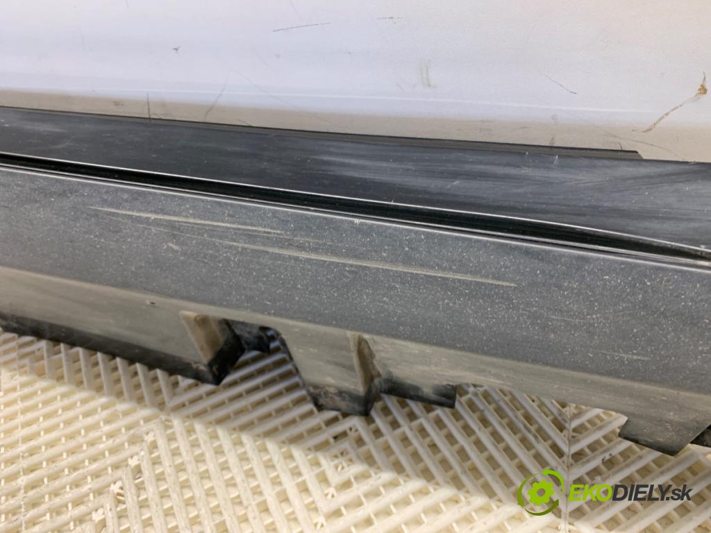 MERCEDES-BENZ GLE SUV 2020 180 kW GLE 300 d 4-matic (167.119) 1950 Lišta prahová pravy A1676902104