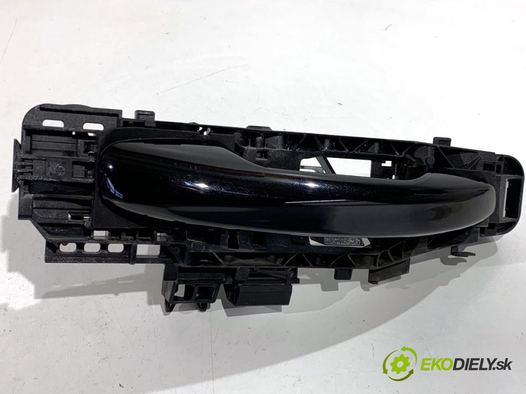 MERCEDES-BENZ GLE SUV 2020 180 kW GLE 300 d 4-matic (167.119) 1950 Kľučka vonkajšia pravy zad