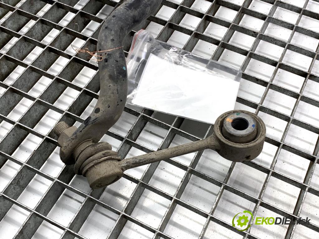 MERCEDES-BENZ GLE SUV 2020 180 kW GLE 300 d 4-matic (167.119) 1950 Tyč stabilizátora zad A1673264300 (Stabilizátor predný)