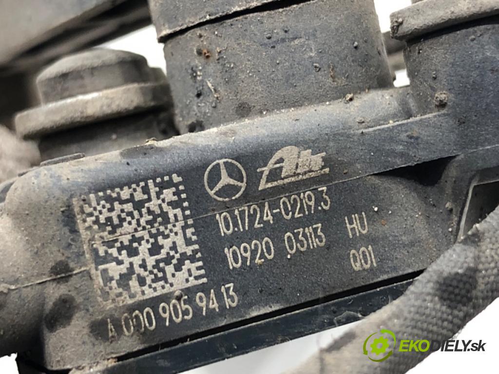 MERCEDES-BENZ GLE SUV 2020 180 kW GLE 300 d 4-matic (167.119) 1950 Snímač XENON predný ľavy A0009059413