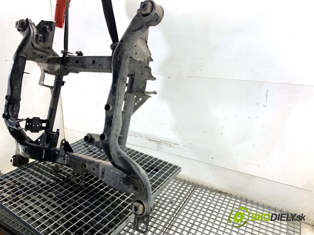 MERCEDES-BENZ GLE SUV 2020 180 kW GLE 300 d 4-matic (167.119) 1950 Výstuha pod Motor A1673316200 (Výstuha predná)