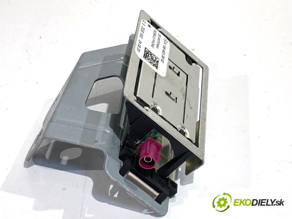 MERCEDES-BENZ GLE SUV 2020 180 kW GLE 300 d 4-matic (167.119) 1950 ANTENA A1569050902