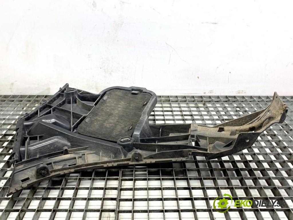 MERCEDES-BENZ GLE SUV 2020 180 kW GLE 300 d 4-matic (167.119) 1950 Úchyt nárazníka ľavy zad A1678802007