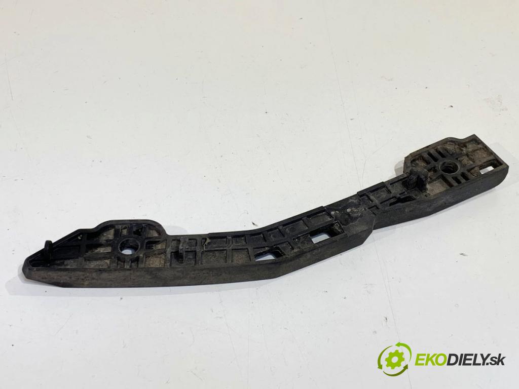 MERCEDES-BENZ GLE SUV 2020 180 kW GLE 300 d 4-matic (167.119) 1950 Úchyt nárazníka ľavy predný A1678852900