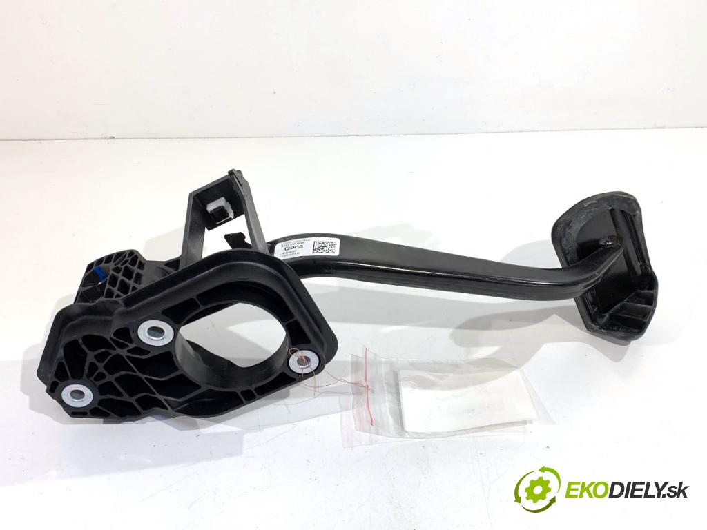 MERCEDES-BENZ GLE SUV 2020 180 kW GLE 300 d 4-matic (167.119) 1950 pedal brzdy A1672900000