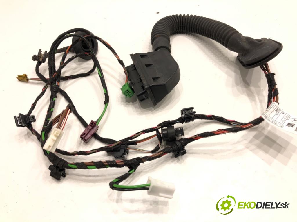 MERCEDES-BENZ GLE SUV 2020 180 kW GLE 300 d 4-matic (167.119) 1950 Káblovačka Dvere zad pravy A1675401429