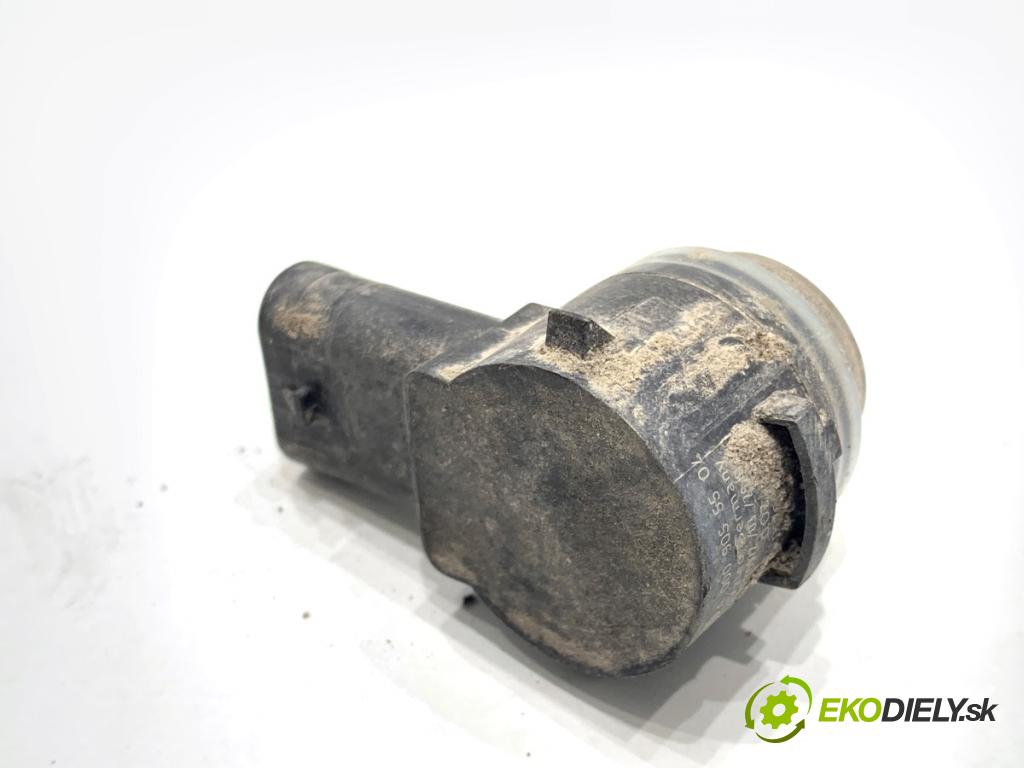 MERCEDES-BENZ GLE SUV 2020 180 kW GLE 300 d 4-matic (167.119) 1950 Snímač PDC A0009055504