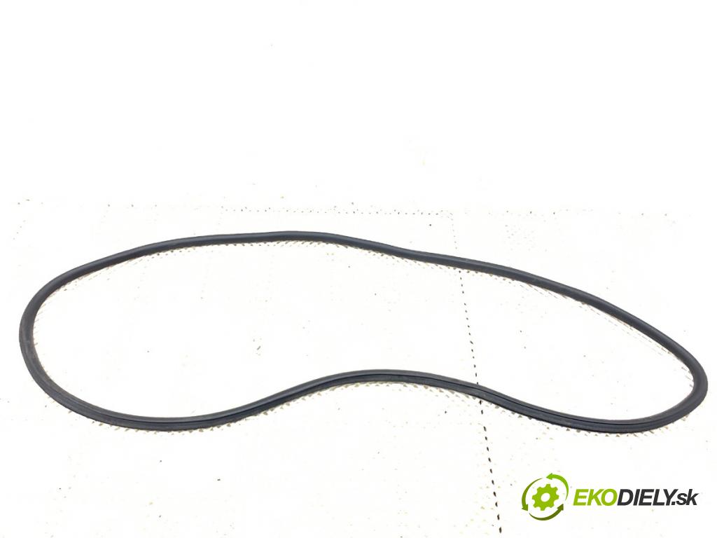 MERCEDES-BENZ GLE SUV 2020 180 kW GLE 300 d 4-matic (167.119) 1950 tesnenie Dvere predný ľavá strana 