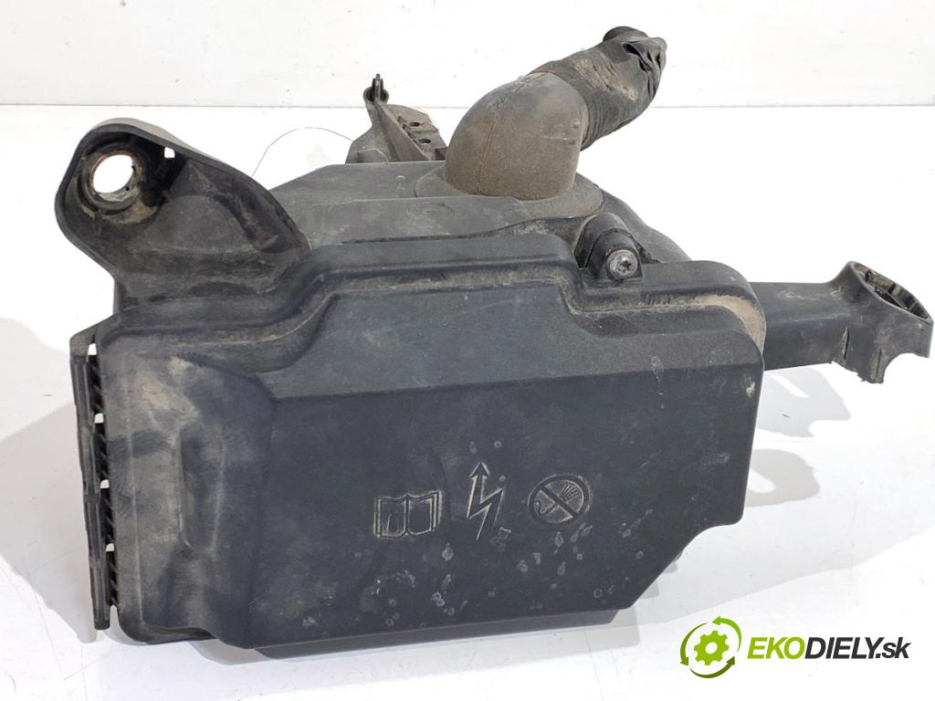 MERCEDES-BENZ GLE SUV 2020 180 kW GLE 300 d 4-matic (167.119) 1950 Skrinka poistková A1675404601 (Poistková skrinka)