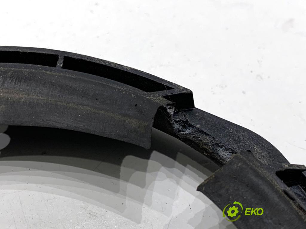 PEUGEOT 3008 SUV 2021 147 kW Hybrid4 (M45GBU) 1598 Rámček dvierok 9823707580