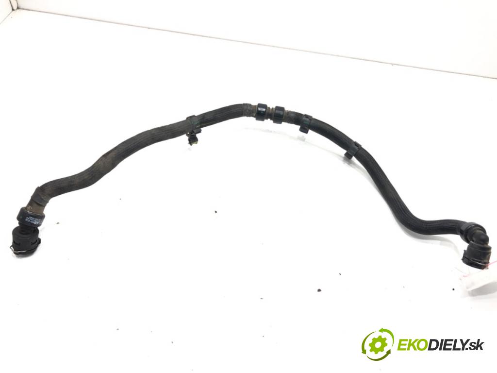 PEUGEOT 3008 SUV 2021 147 kW Hybrid4 (M45GBU) 1598 Rúra vody 9822414680