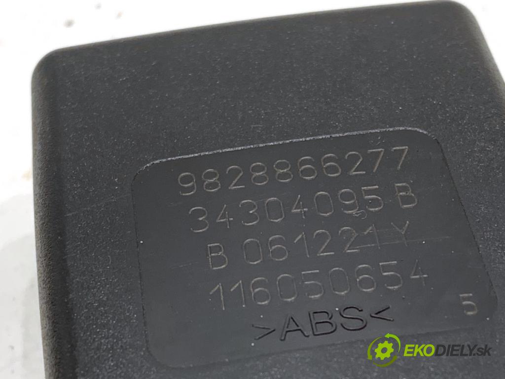 PEUGEOT 3008 SUV 2021 147 kW Hybrid4 (M45GBU) 1598 zapínače pásov PASA zad 9828866877