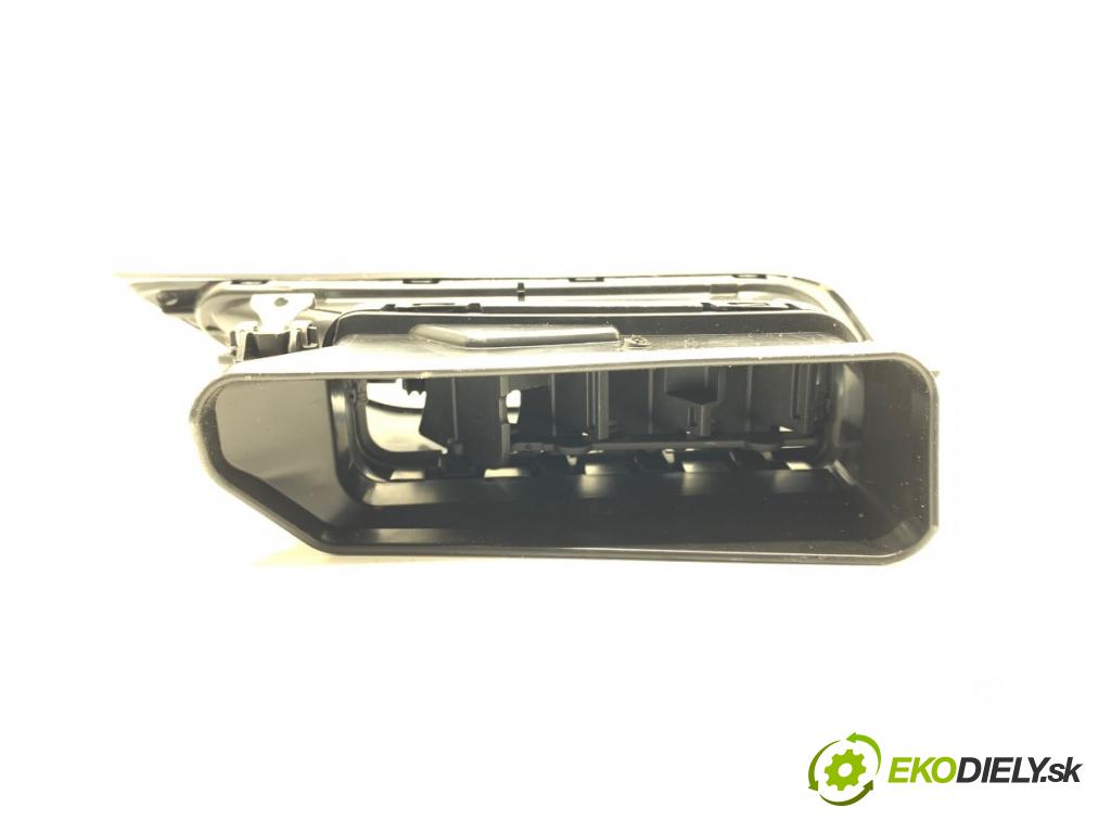 PEUGEOT 3008 SUV 2021 147 kW Hybrid4 (M45GBU) 1598 Mriežky kúrenia pravy predný 9810143180