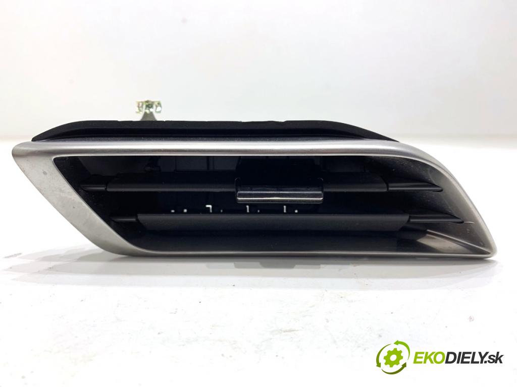 PEUGEOT 3008 SUV 2021 147 kW Hybrid4 (M45GBU) 1598 Mriežky kúrenia ľavy predný 