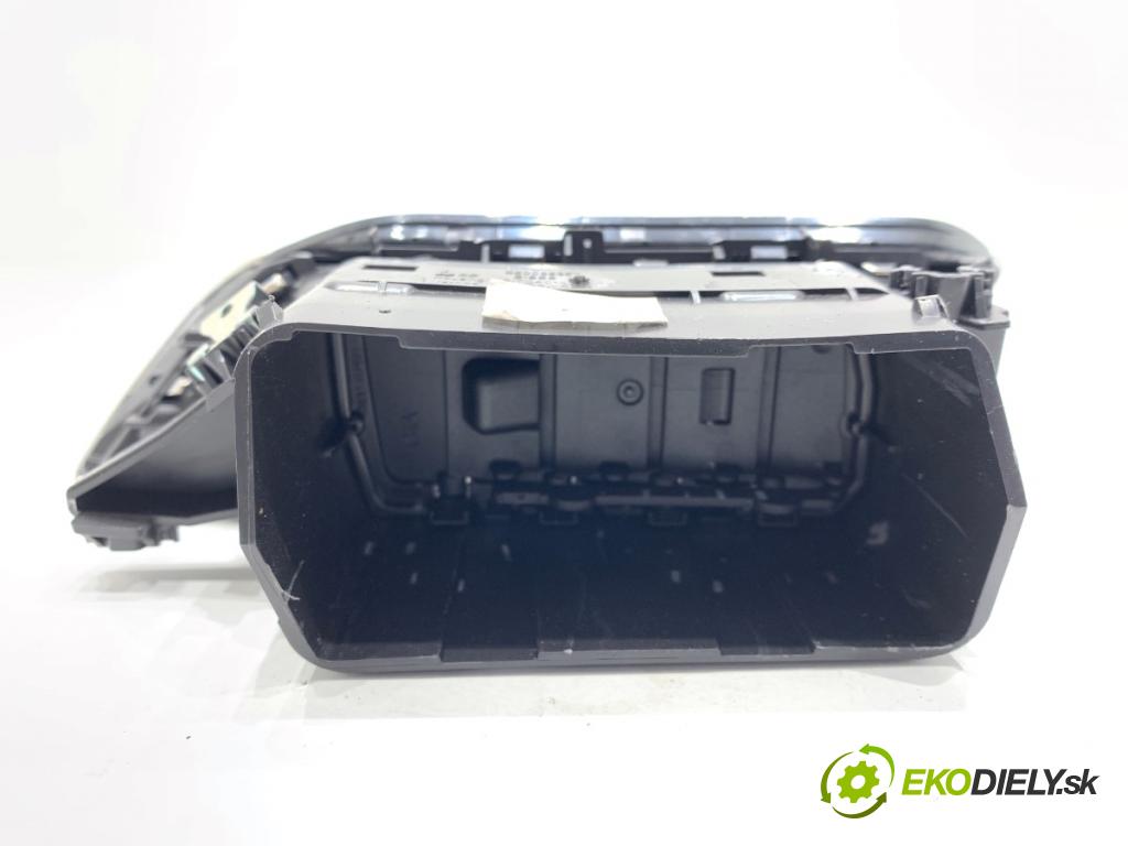 PEUGEOT 3008 SUV 2021 147 kW Hybrid4 (M45GBU) 1598 Mriežky kúrenia ľavy predný