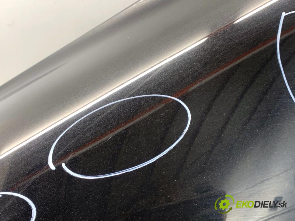 VW TOUAREG SUV 2009 176 kW 3.0 V6 TDI 2967 Blatník ľavy predný