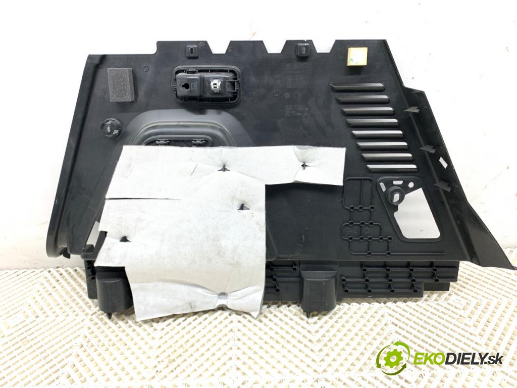 PEUGEOT 3008 SUV 2021 147 kW Hybrid4 (M45GBU) 1598 čalúnenie kufra pravy 9830032577