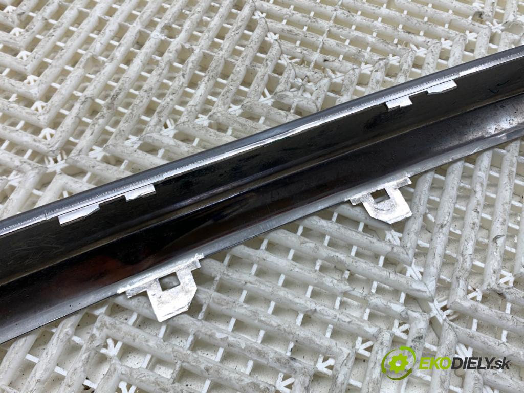 PEUGEOT 3008 SUV 2021 147 kW Hybrid4 (M45GBU) 1598 Lišta chróm nárazníka zad 9811652177