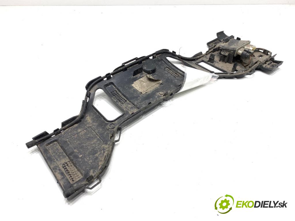 PEUGEOT 3008 SUV 2021 147 kW Hybrid4 (M45GBU) 1598 Modul otvárania dverí 9813729480