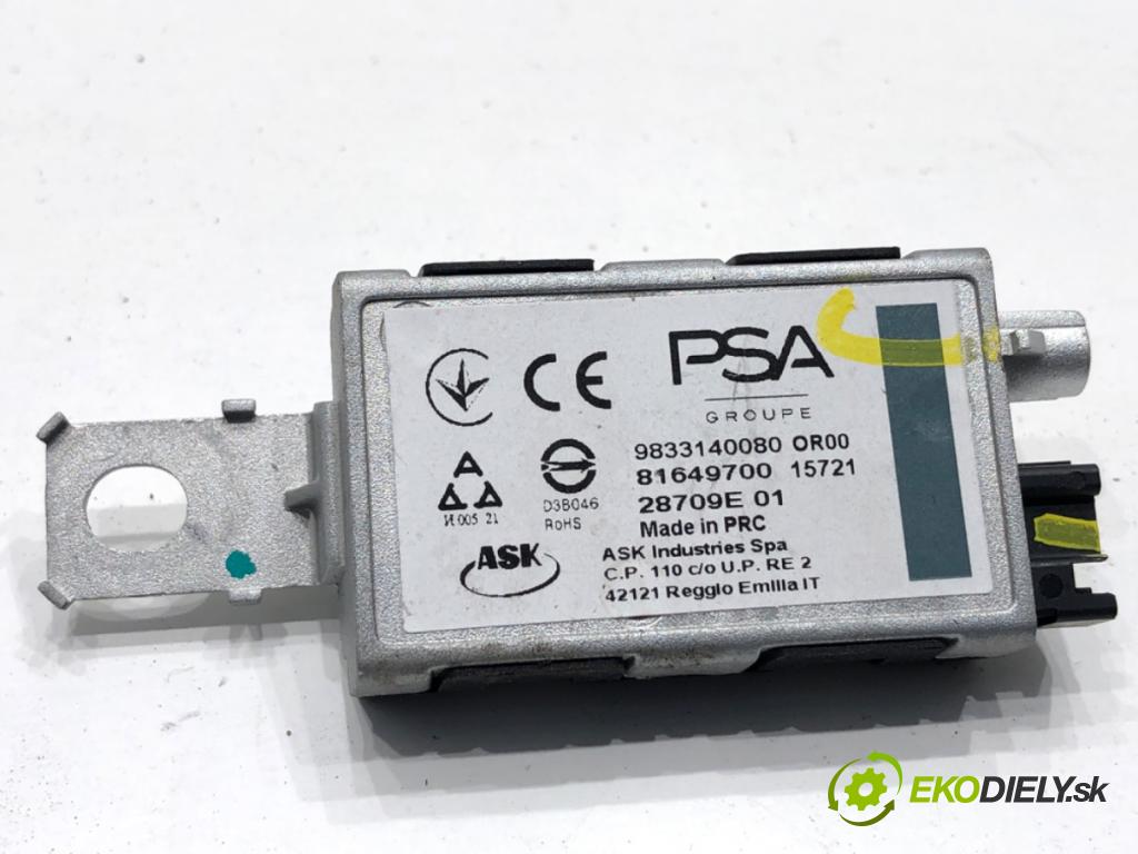 PEUGEOT 3008 SUV 2021 147 kW Hybrid4 (M45GBU) 1598 zesilovač antény 9833140080