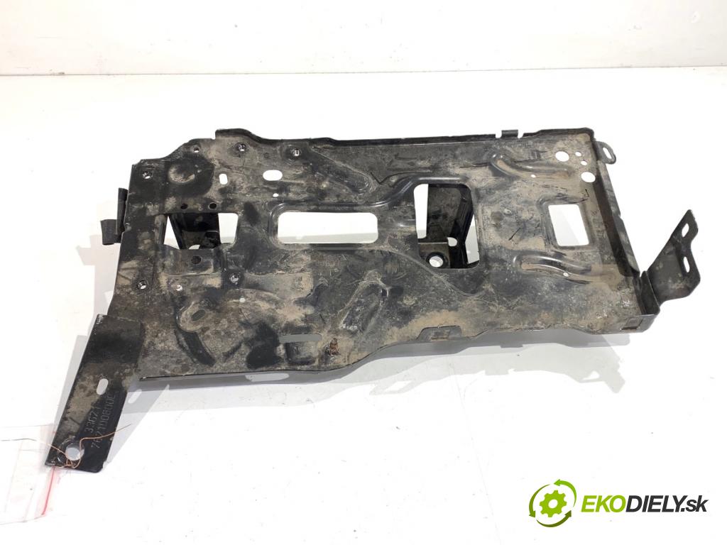 PEUGEOT 3008 SUV 2021 147 kW Hybrid4 (M45GBU) 1598 obal akumulátora 982115058005