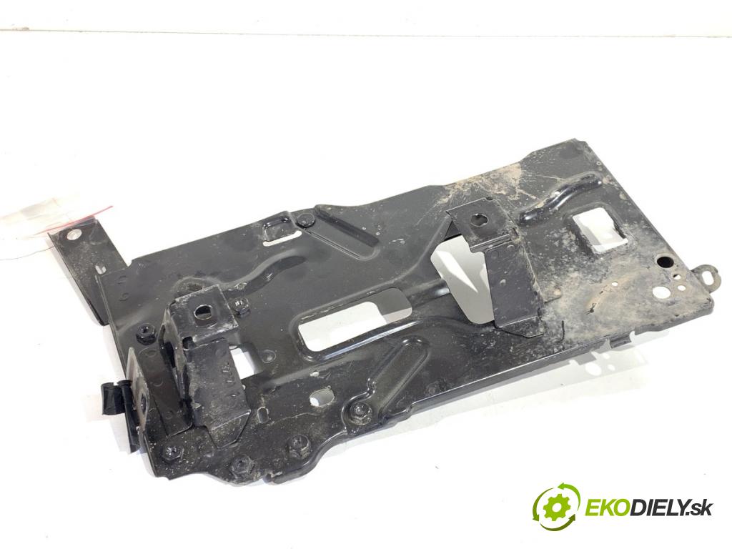 PEUGEOT 3008 SUV 2021 147 kW Hybrid4 (M45GBU) 1598 Obal akumulátora 982115058005