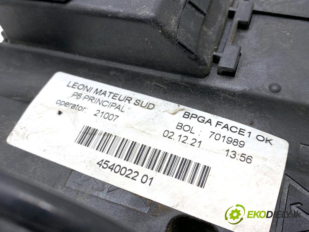 PEUGEOT 3008 SUV 2021 147 kW Hybrid4 (M45GBU) 1598 Modul NAPÄTIA: 9822465180