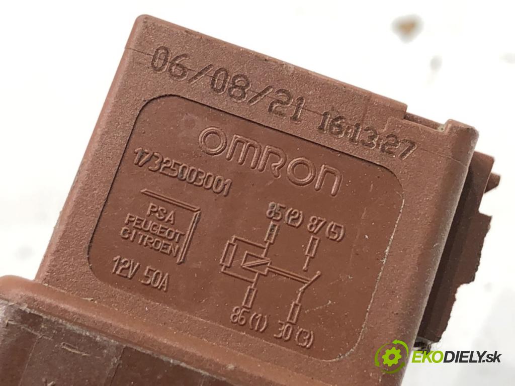 PEUGEOT 3008 SUV 2021 147 kW Hybrid4 (M45GBU) 1598 relé POISTKA: 9656916680