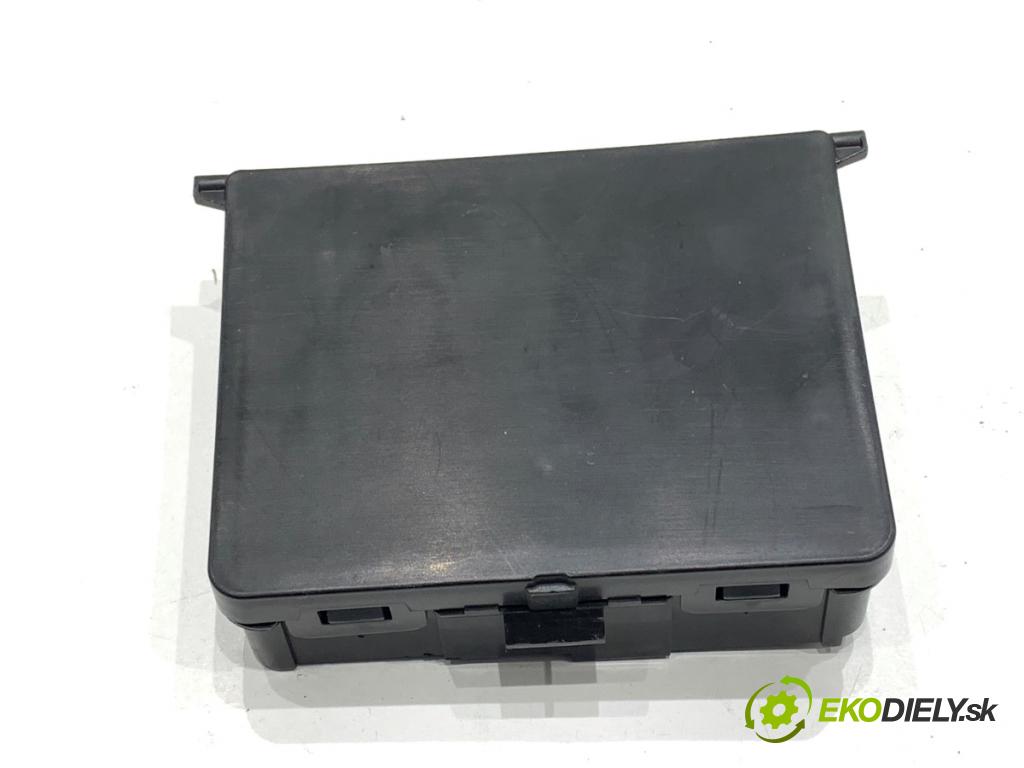 PEUGEOT 3008 SUV 2021 147 kW Hybrid4 (M45GBU) 1598 modul klimatizace 9836666280 (Klika dveří ostatní)