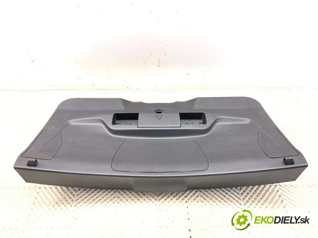 PEUGEOT 3008 SUV 2021 147 kW Hybrid4 (M45GBU) 1598 tapacír dveří kufra 9825982177