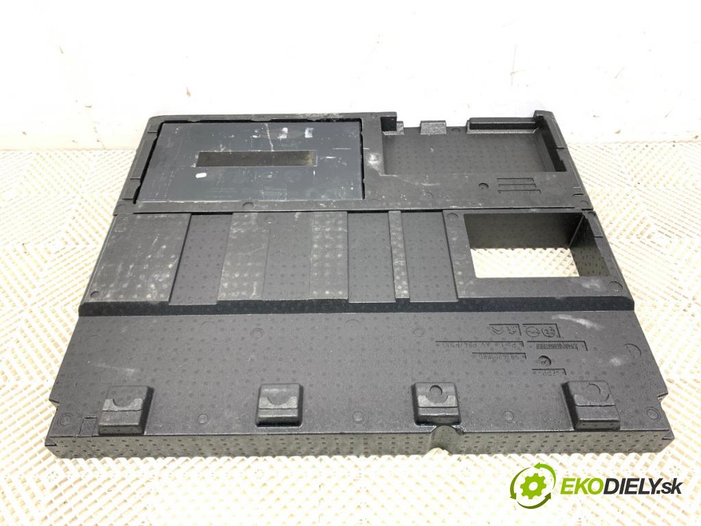 PEUGEOT 3008 SUV 2021 147 kW Hybrid4 (M45GBU) 1598 polystyrenové vložka kufra 9836901880