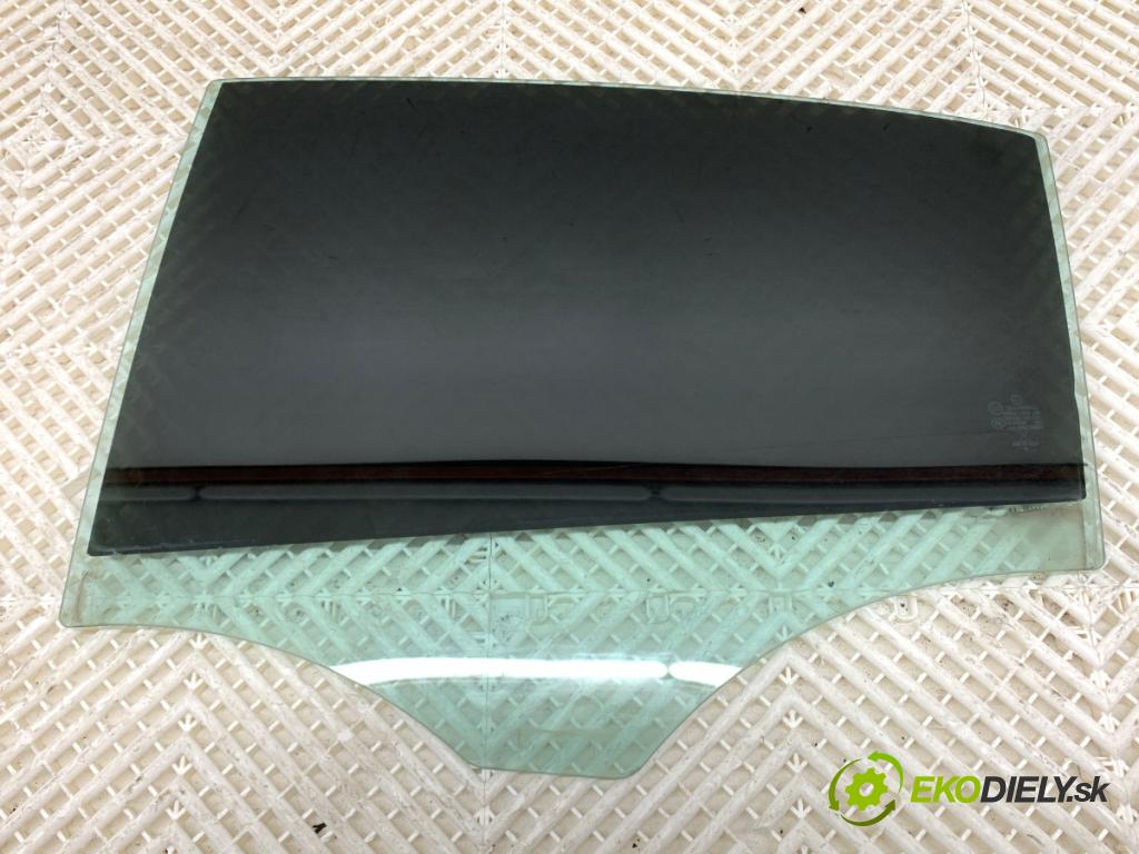 MERCEDES-BENZ W176 liftback 2017 90 kW A 180 (176.042) 1595 Okno ľavy zad 