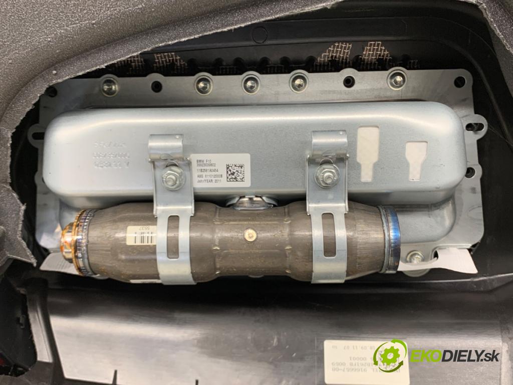 BMW F11 Kombi 2011 190 kW 530 d xDrive 2993 Palubná doska VANKÚŠ: spolujazdca 9166657