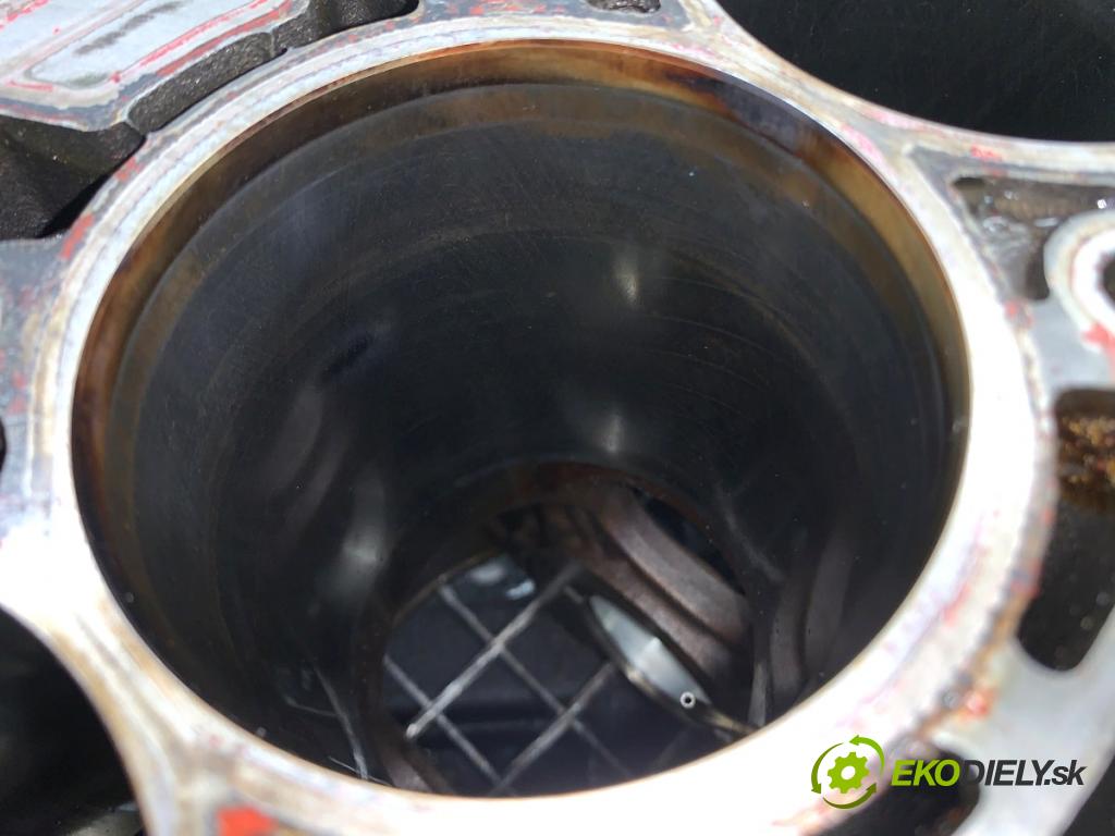 AUDI A4 B9 sedan 2018 185 kW 2.0 TFSI quattro 1984 blok Motor CYM (Blok motora)