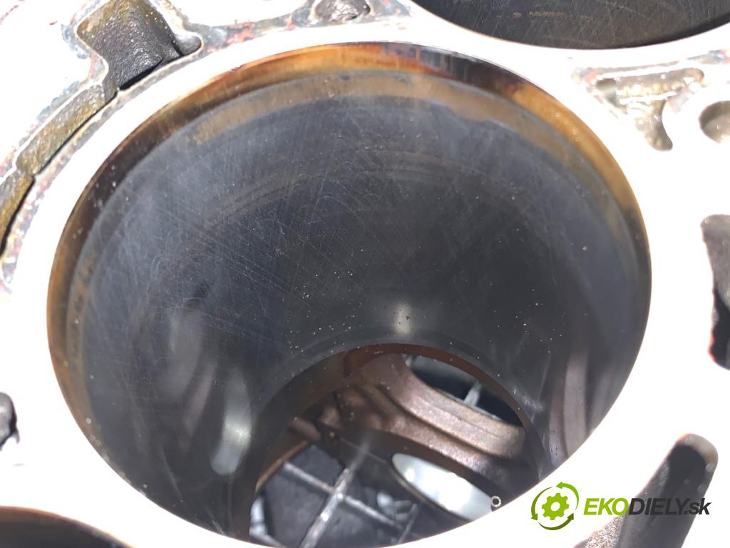 AUDI A4 B9 sedan 2018 185 kW 2.0 TFSI quattro 1984 blok Motor CYM (Blok motora)